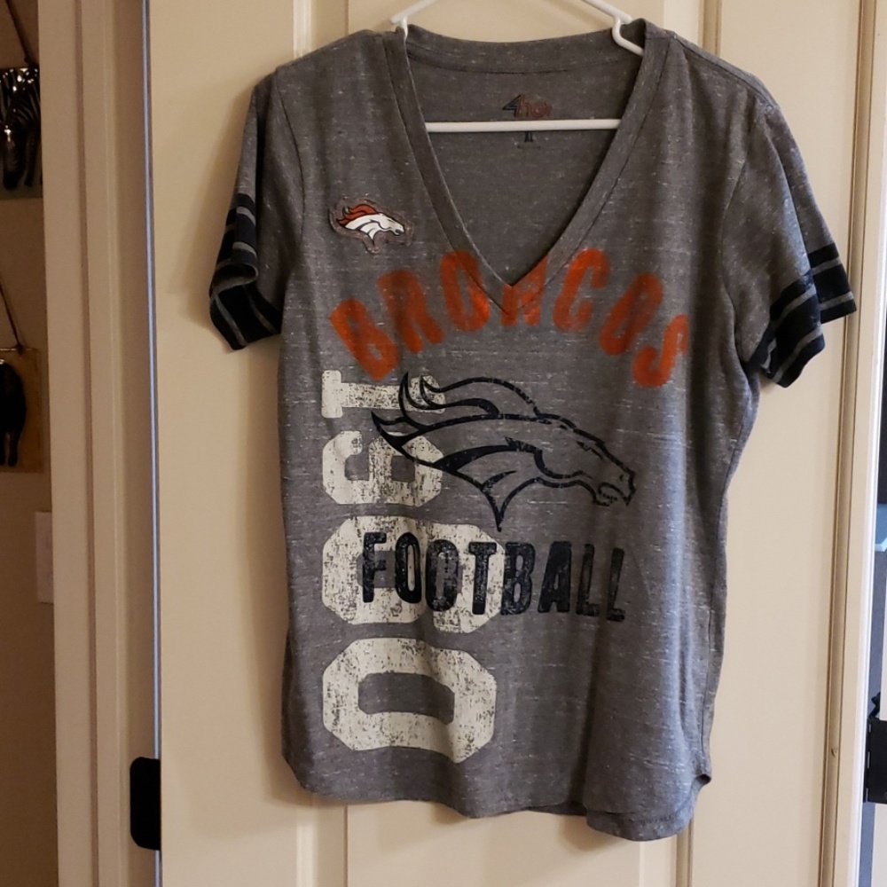 Denver Broncos tshirt